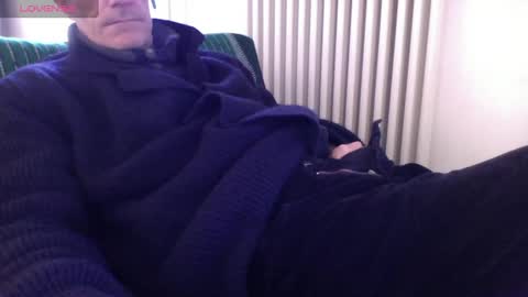 Bi sexy guy lovense hush is on private is open or password show tip if you like. online show from 01/13/25, 10:25