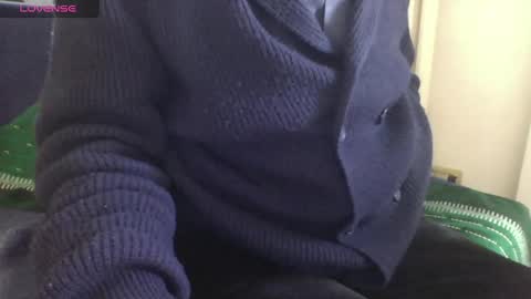 Bi sexy guy lovense hush is on private is open or password show tip if you like. online show from 03/06/25, 03:02