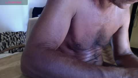 Snapshot of mynakedbeach chatting on 07/09/26, 06:06 Bi sexy guy lovense hush is on private is open or password show tip if you like. online show from 07/09/26, 06:06