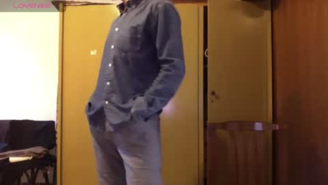 Snapshot of mynakedbeach chatting on 07/13/26, 04:48 Bi sexy guy lovense hush is on private is open or password show tip if you like. online show from 07/13/26, 04:48