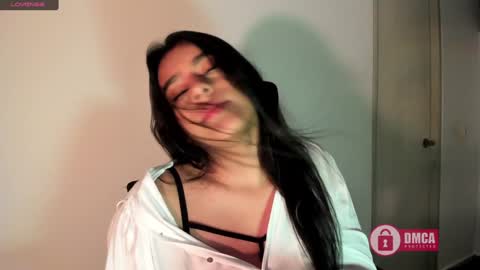 Bella online show from 12/28/24, 11:26