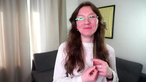 Epsil online show from 04/16/26, 12:17