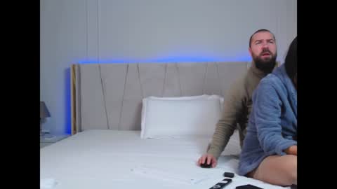 Snapshot of myriamfox_ chatting on 02/08/25, 10:39 Miryam online show from 02/08/25, 10:39