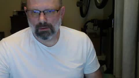 Just hanging out - No pressure online show from 06/25/26, 04:01