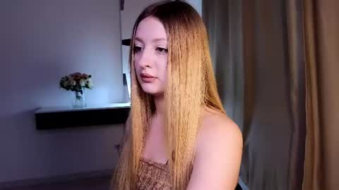 Snapshot of mysmila chatting on 07/13/26, 01:03 mysmila online show from 07/13/26, 01:03