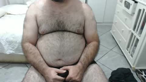 Snapshot of mysterbearmg chatting on 12/04/25, 01:59 mysterbearmg online show from 12/04/25, 01:59