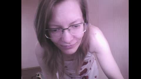 Snapshot of mysterious_blondy chatting on 04/11/26, 04:28 mysterious_blondy online show from 04/11/26, 04:28