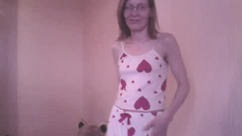 Snapshot of mysterious_blondy chatting on 05/03/26, 05:24 mysterious_blondy online show from 05/03/26, 05:24