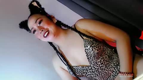 kimmy online show from 11/11/25, 02:55