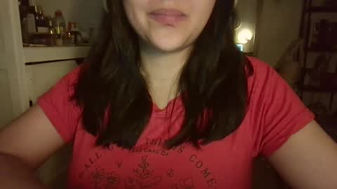 Snapshot of mysteriousbaby18 chatting on 09/20/25, 05:30 Demi online show from 09/20/25, 05:30