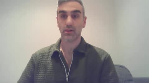 Snapshot of mystery2025 chatting on 11/26/25, 07:37 Mystery2025 online show from 11/26/25, 07:37