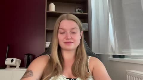 Snapshot of mysteryericax chatting on 06/27/26, 12:33 Erica online show from 06/27/26, 12:33