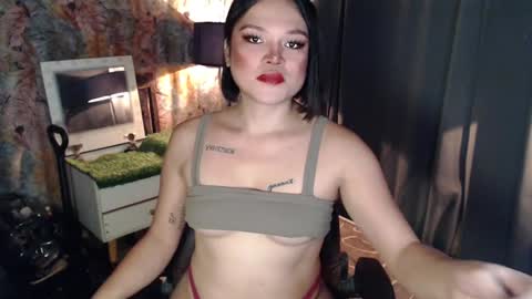 Snapshot of mysteryman_xxx chatting on 02/11/25, 04:55 UR GIRL NEXTDOOR online show from 02/11/25, 04:55
