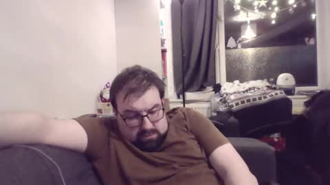 Snapshot of mysterymonkey1234 chatting on 12/12/24, 10:42 MysteryMonkey online show from 12/12/24, 10:42