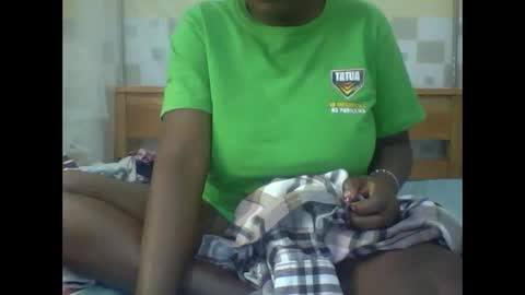 Snapshot of mystic_linna chatting on 10/03/25, 07:22 mystic_linna online show from 10/03/25, 07:22