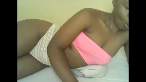 Snapshot of mystic_linna chatting on 06/05/26, 06:31 mystic_linna online show from 06/05/26, 06:31