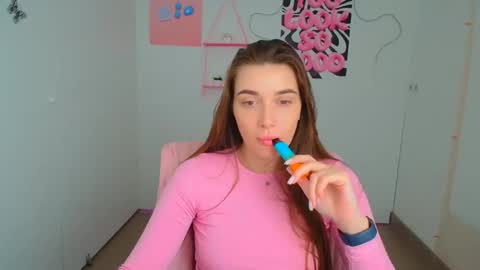 Amelia online show from 05/13/26, 05:38