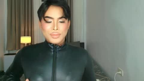 kim online show from 05/01/26, 11:26
