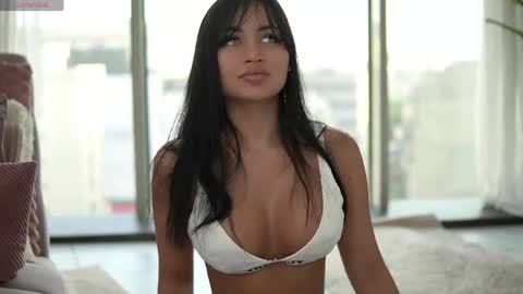 mysticlayla online show from 06/04/26, 03:45
