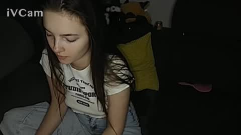 Snapshot of mysticrose_ chatting on 02/07/26, 09:51 Leya online show from 02/07/26, 09:51