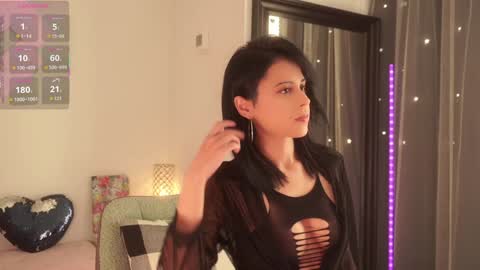 Snapshot of mysticxkitty chatting on 11/08/25, 04:40 Kamile Get to know me better Subscribe to my OnlyFans Mysticxkitty online show from 11/08/25, 04:40