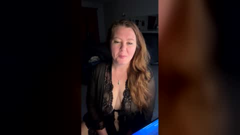 Snapshot of mysweetspot20 chatting on 12/22/25, 10:23 mysweetspot20 online show from 12/22/25, 10:23