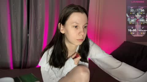 Snapshot of na_prikole_ chatting on 01/22/25, 06:10 Vanessa and Julia  online show from 01/22/25, 06:10
