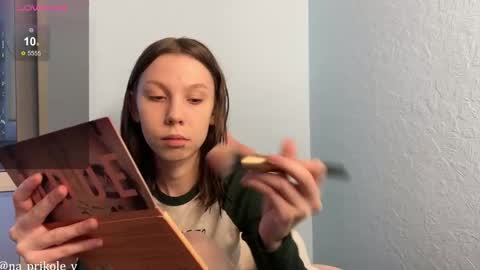 Snapshot of na_prikole_ chatting on 01/17/26, 05:23 Vanessa and Julia online show from 01/17/26, 05:23