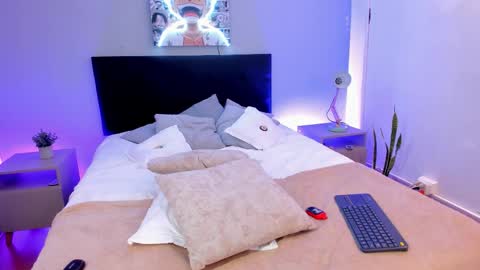 Snapshot of na_yeon_ chatting on 12/05/25, 07:54 AMY online show from 12/05/25, 07:54