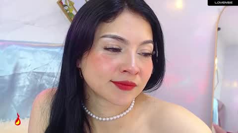 naamah_b online show from 02/21/25, 01:44