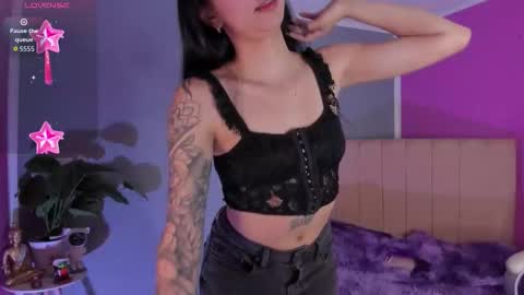 anny online show from 11/01/25, 10:01