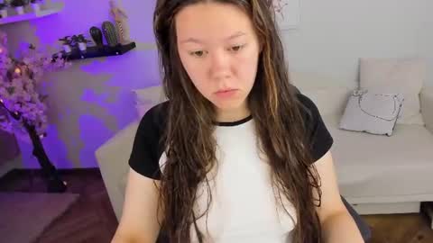 Snapshot of nabi_brown chatting on 07/10/26, 04:28 NabiBrown online show from 07/10/26, 04:28