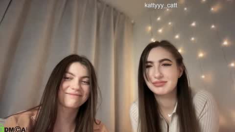 Snapshot of nabi_kiotaa chatting on 02/27/25, 01:38 Nabi online show from 02/27/25, 01:38