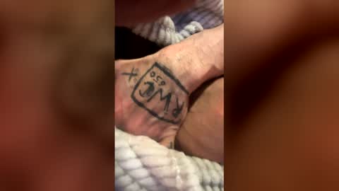 Snapshot of nachito650 chatting on 12/16/25, 05:12 cheesechip online show from 12/16/25, 05:12