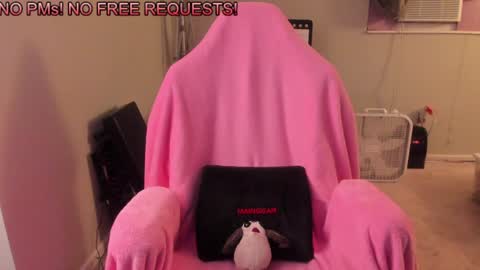 Natalie Marlo online show from 01/17/25, 08:34