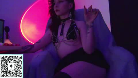 nadanadiaa online show from 10/21/25, 09:04