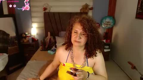 nadia_84 online show from 06/18/26, 01:28