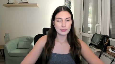 Snapshot of nadiaa06 chatting on 01/27/25, 06:52 Nadiaaa006 online show from 01/27/25, 06:52