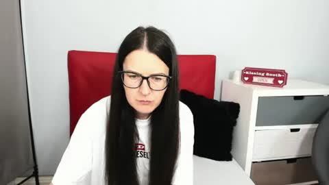 nadiatrue online show from 07/09/26, 03:16