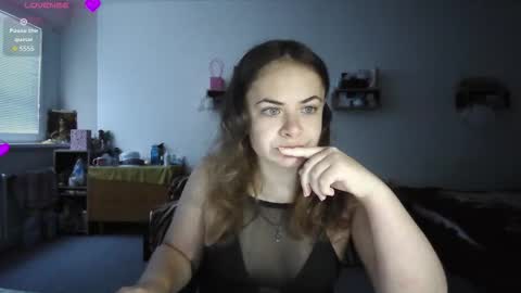 Snapshot of nadiiamorgun chatting on 10/06/25, 05:49 nadiiamorgun online show from 10/06/25, 05:49