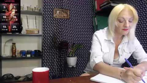 Nadin online show from 06/27/26, 08:58