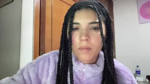 Snapshot of naduu__xx chatting on 01/02/25, 11:49 naduu__xx online show from 01/02/25, 11:49