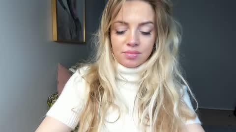 Snapshot of nadyasoft chatting on 01/22/25, 08:06 Nadyasoft online show from 01/22/25, 08:06