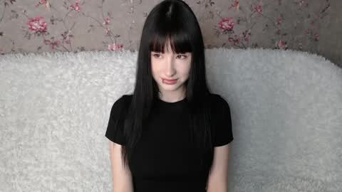 Naemi online show from 05/09/26, 03:06