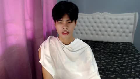 Snapshot of nagaselen34 chatting on 04/17/26, 02:14 Jhay online show from 04/17/26, 02:14