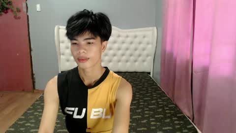 Snapshot of nagaselen34 chatting on 05/18/26, 04:40 Jhay online show from 05/18/26, 04:40