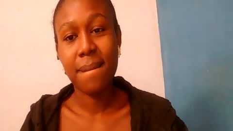 nah296652 online show from 06/18/26, 09:14