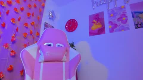 Nahara Soler online show from 06/11/26, 02:53