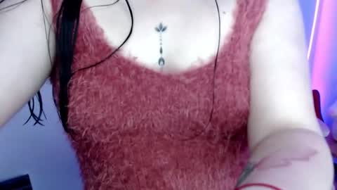 Snapshot of nahia__1 chatting on 05/13/26, 03:31 Nahia online show from 05/13/26, 03:31