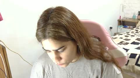 nahiarabiel online show from 06/14/26, 06:54
